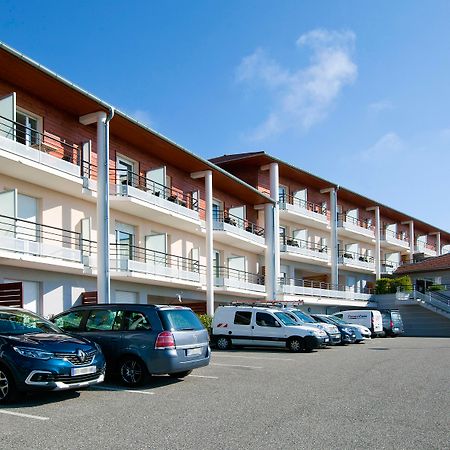 Sejours & Affaires Geneve Gex Les Rives Du Leman Aparthotel Exterior photo